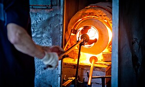 ガラス細工とは？ガラス工芸の歴史、種類、有名作家、体験工房をご紹介！