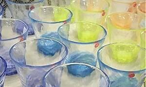津軽びいどろとは？～日本の四季を表現する伝統工芸品～